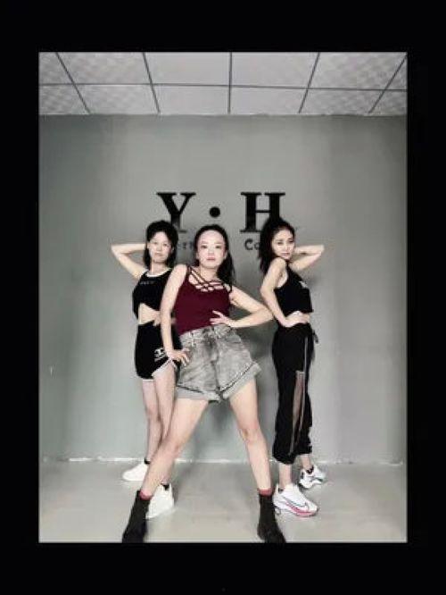 成人零基础学会跳舞视频,跟随舞蹈视频轻松学会舞步技巧