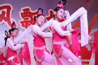 六一最简单成人舞蹈视频,六一儿童节简易成人舞蹈教程