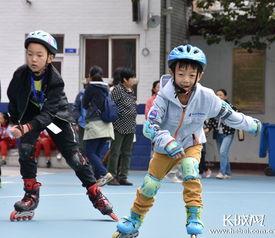 成人冬季轮滑直播视频,畅享冰上乐趣的冬季运动体验